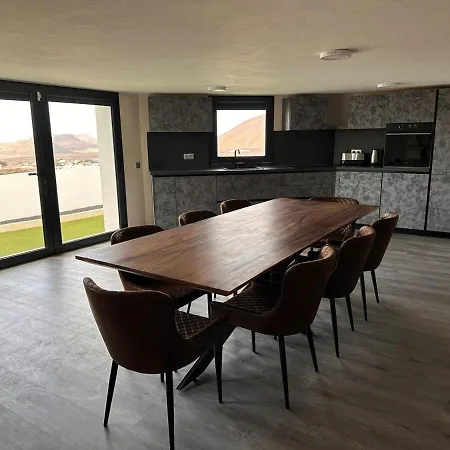 Volcano & Ocean Views Daire *